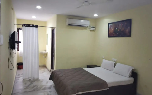 Hotel Grand Seasons