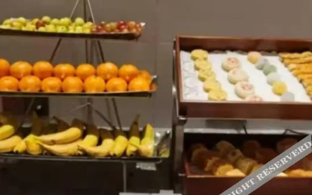 Homeinn Selected Hotel (Zhumadian High-speed Railway West Station)(如家商旅酒店(驻马店高铁西站店))