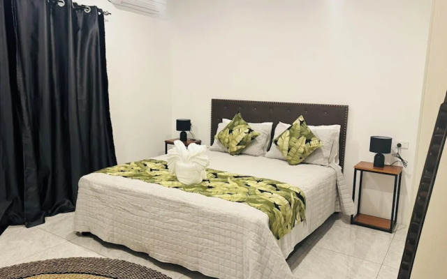Peaceful Nadi Base Retreat