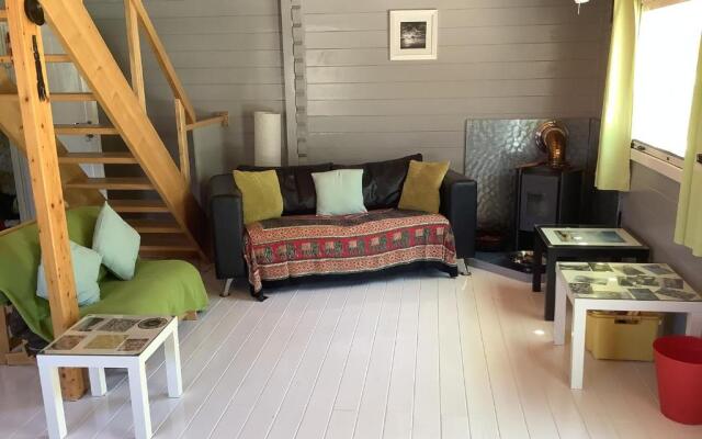The Cabin, Kyparissia