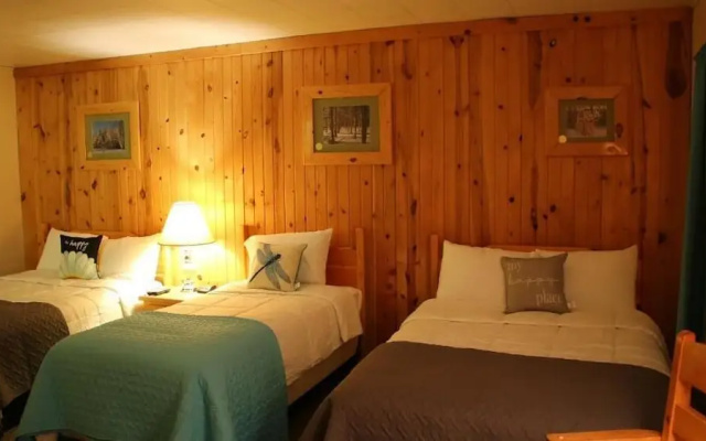 Holiday Motel