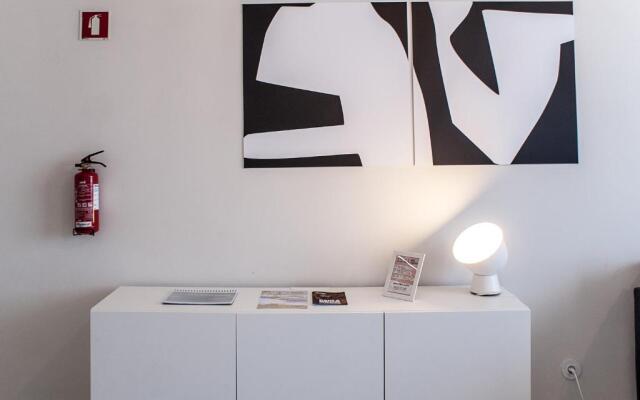 Baixa24 •P3R• Super estúdio no centro histórico