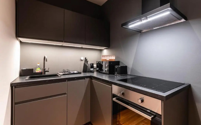 Authentic apartment next to Schwedenplatz