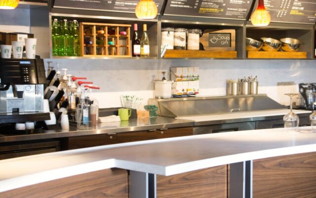 Courtyard by Marriott Raleigh Cary/Parkside Town Commons