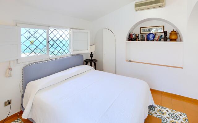 Estate4home - Villa Bougainville