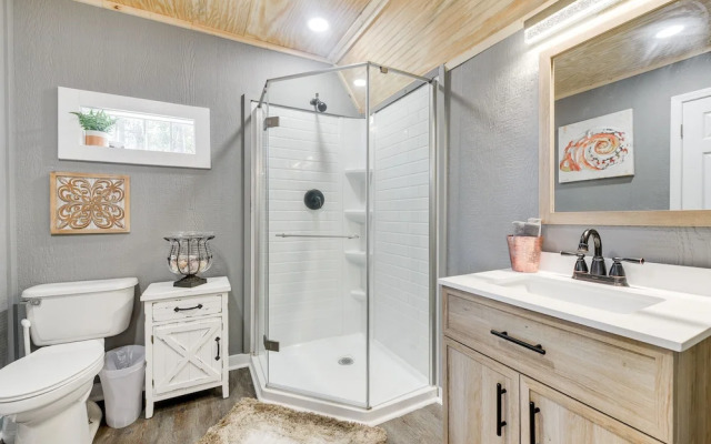 Calabash Studio Cabin, 4 Mi to Sunset Beach!