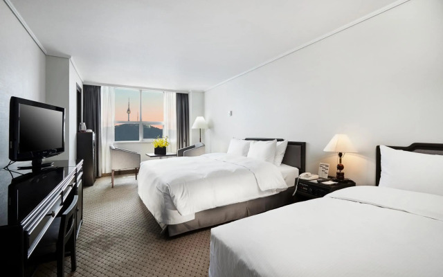 Hotel President