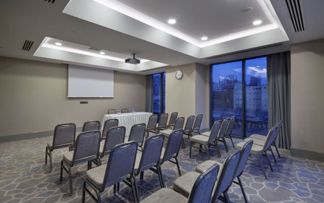 Hilton Garden Inn Istanbul Airport