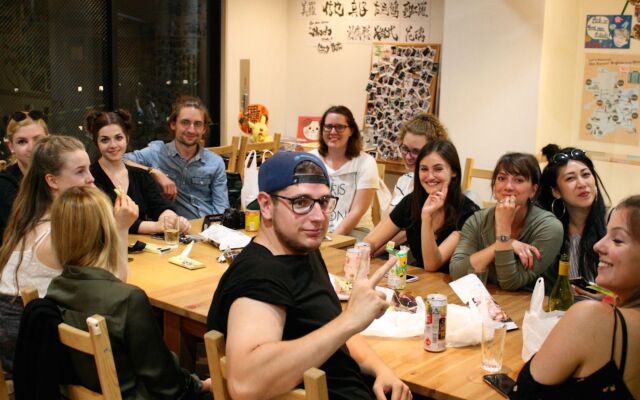 Osaka Guesthouse HIVE