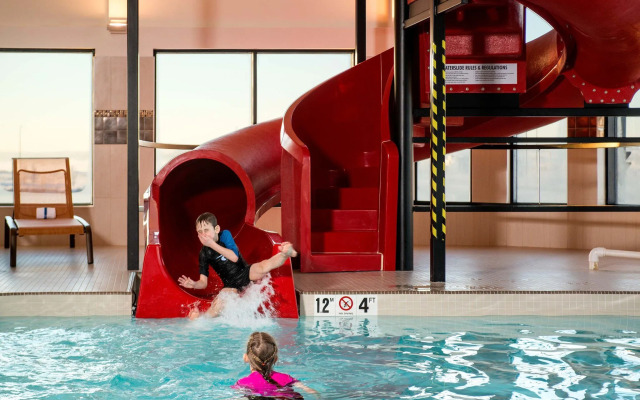 Courtyard by Marriott Calgary South