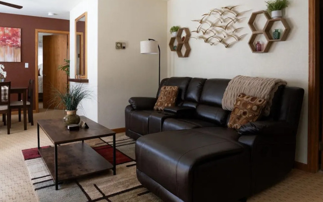 Alpenglow One Bedroom One Bath A18