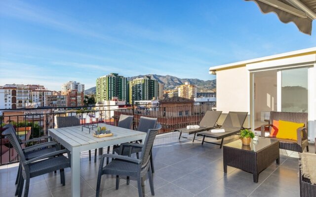 Beachside Penthouse in Los Boliches Ref 126