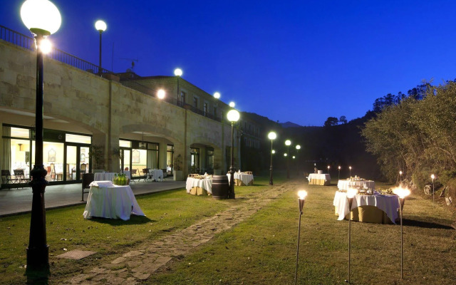 Parador De Cangas De Onis