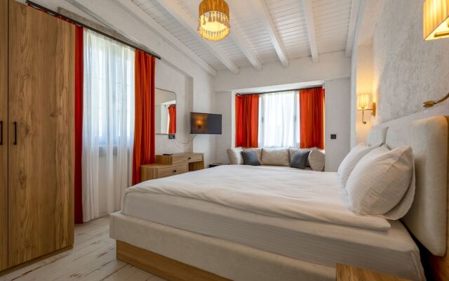 Arcadius Alacati Hotel