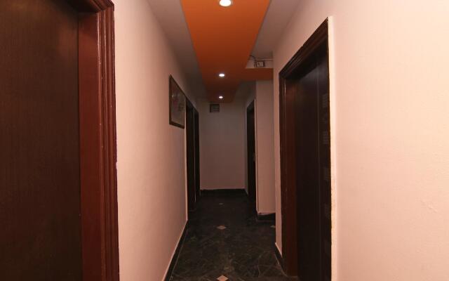 OYO 22756 Diksha Hotel