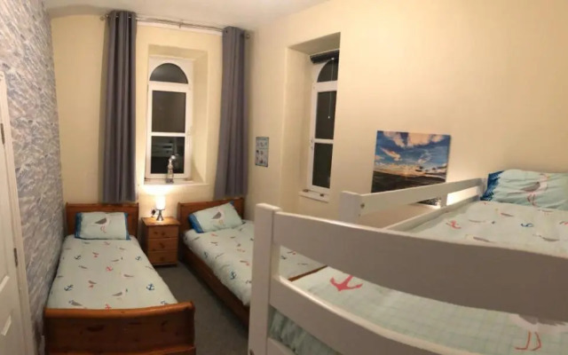3 Park View