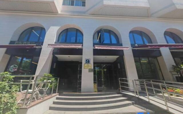Lido Serviced Residence(Fangyuan West Road Branch)