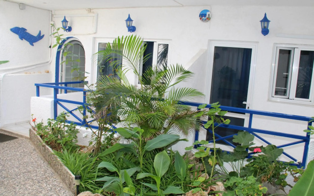 Psaras Apartments