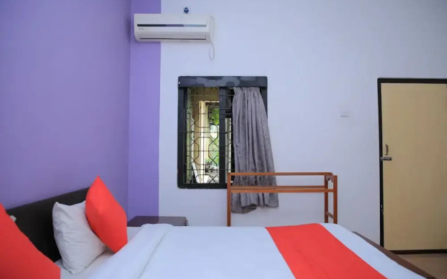 OYO 256 Subash Hotel