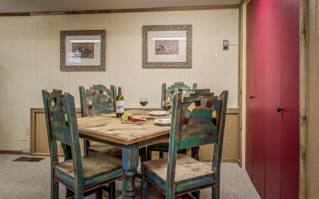 Holly Haven by Vtrips