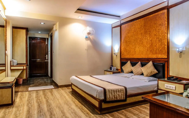 Hotel Sukh Sagar Regency