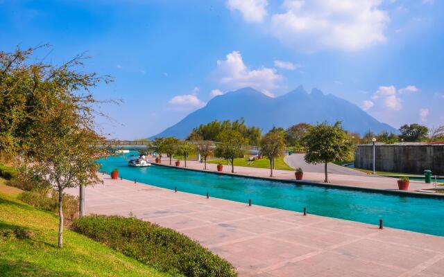 NH Monterrey La Fe