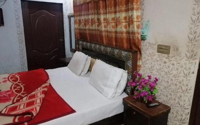 Faizan Hotel