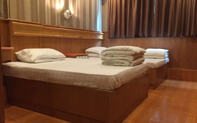 Kowloon New Hostel