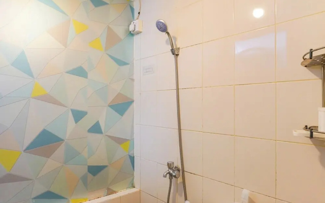 Cozy 2Br With Modern Design Bassura City Apartment Near Mall