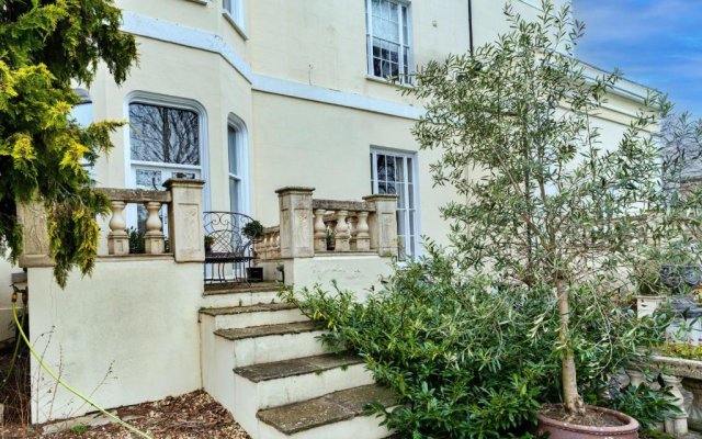 Stratford House - Luxury 4 Bed Townhouse