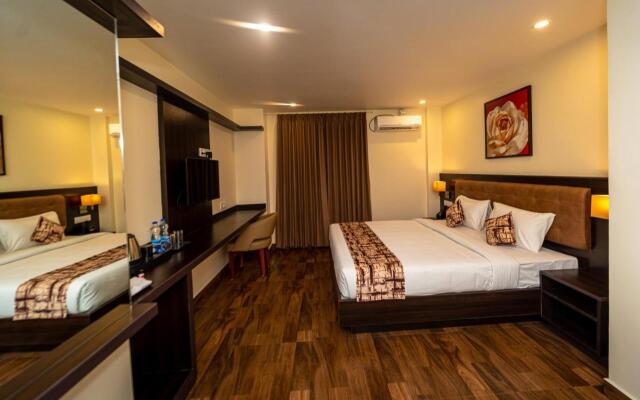 Vera by Bisque Hebbal