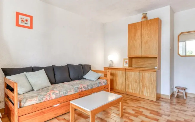 Peaceful Stay Near the Coast