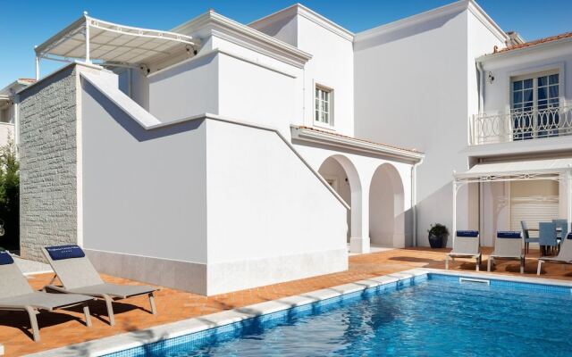 Gorgeous Villa in Vabriga With Private Pool & Garden