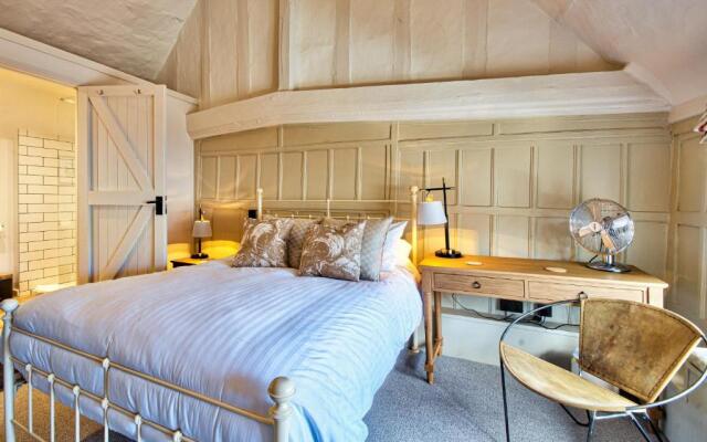 The WoolPack Inn