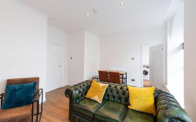 Bissets Bond - Converted Warehouse