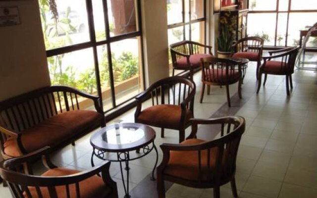 Batu Burok Beach Resort