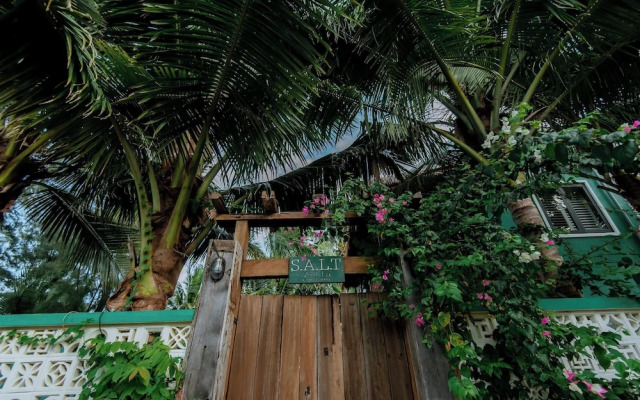 Salt Villa 3BR Oceanview An Bang Beach