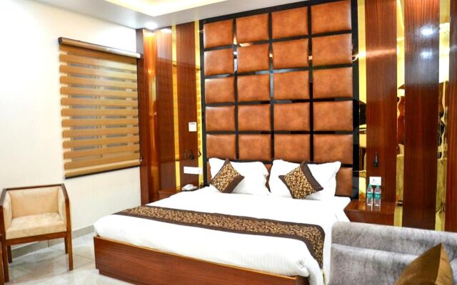 FabHotel Roselle Inn