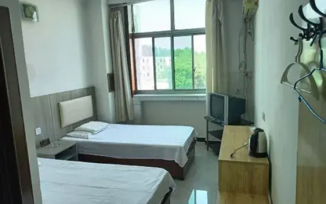 Anxin Xinhua Hotel