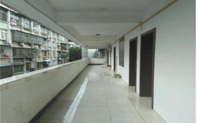 Mianyang Qingzhen Temple Guesthouse