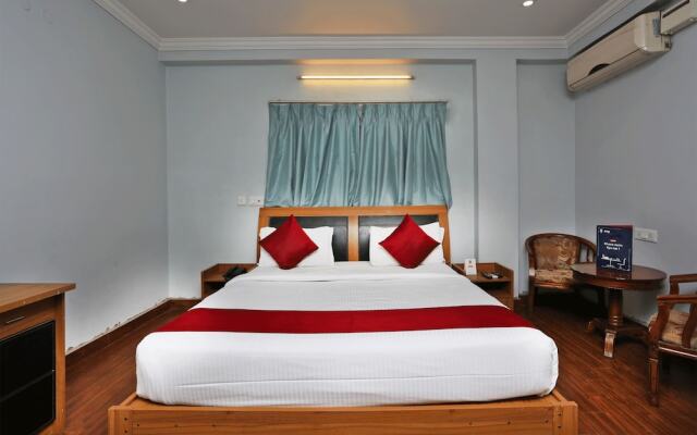 OYO 7552 Hotel SVM Grand