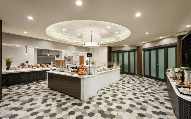 Embassy Suites by Hilton Convention Center Las Vegas