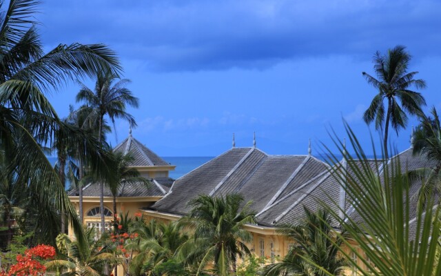 OUTRIGGER Koh Samui Beach Resort