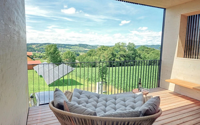 Stock & Stein Lodges