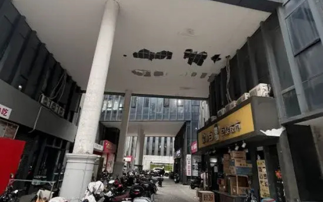 Gangyuan Apartment（Shanghai Jiuting Station）