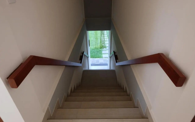 Kayu Sugih Guest House