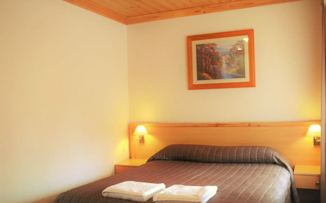 Black Gold Motel