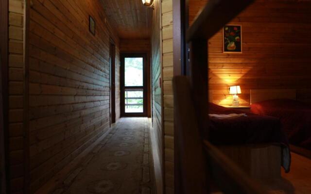 Cottage Woodside
