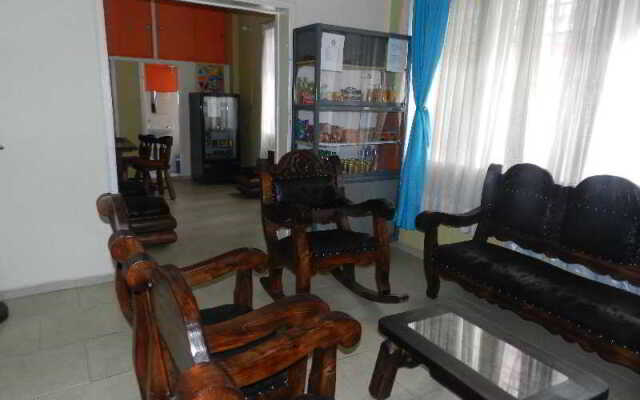 Hostal Internacional - Hostel