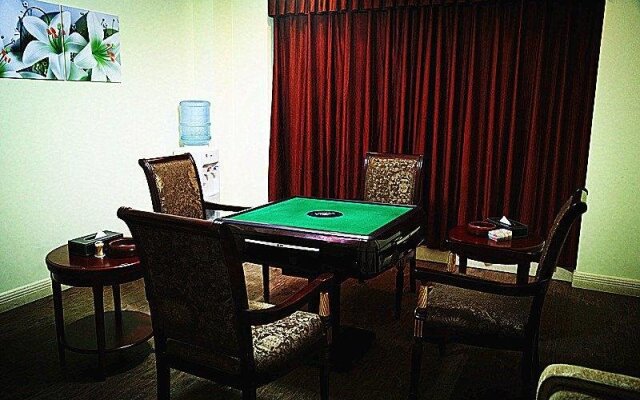 Oceania Hotel